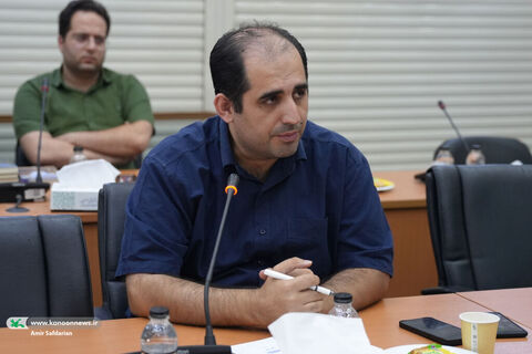 نشست مدیرعامل کانون با شرکت‌های خلاق و دانش‌بنیان اصفهان