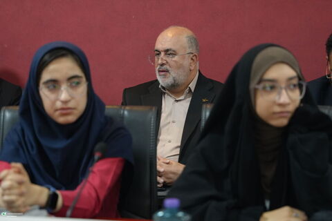 دیدار  مدیر عامل و اعضای شورای معاونان کانون با نوجوانان اصفهانی
