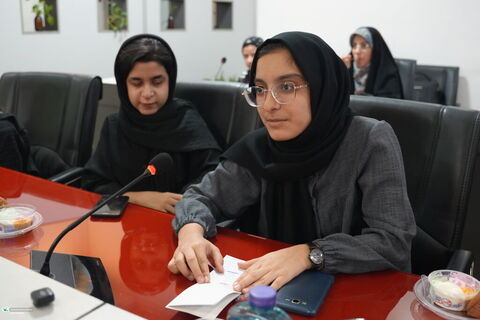 دیدار  مدیر عامل و اعضای شورای معاونان کانون با نوجوانان اصفهانی