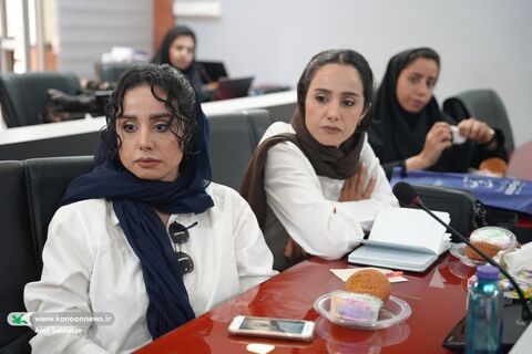 دیدار مدیرعامل و اعضای شورای معاونان کانون با هنرمندان اصفهانی