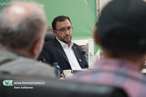 نشست همکاران کانون استان اصفهان با مدیرعامل و اعضای شورای معاونان