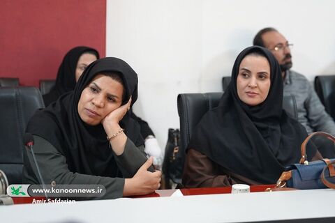 نشست همکاران کانون استان اصفهان با مدیرعامل و اعضای شورای معاونان