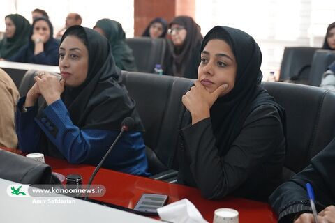 نشست همکاران کانون استان اصفهان با مدیرعامل و اعضای شورای معاونان