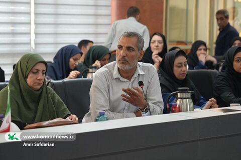 دیدار مدیرعامل و اعضای شورای معاونان با همکاران اصفهان