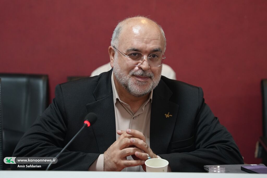 کانونیاران اصفهانی پای میز گفتوگو با مدیران کانون