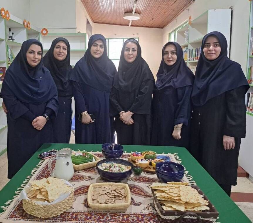برگزاری ویژه برنامه «مزه دوستی» با هدف تقویت مهارت‌های کارگروهی در کانون رشت