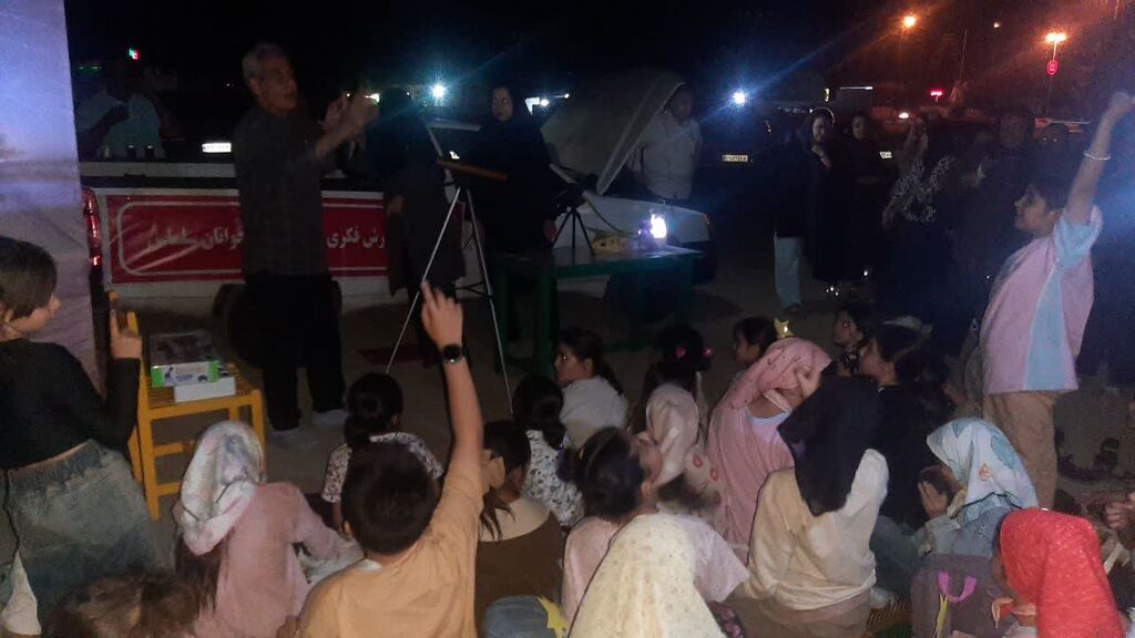 شب نجومی کودکان و نوجوانان در سلماس