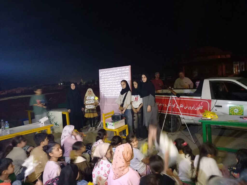 شب نجومی کودکان و نوجوانان در سلماس