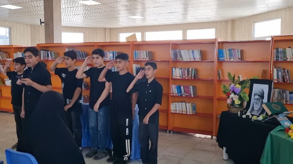 کرمانشاه. سرپلذهاب. یادواره آیین «چهل روز، چهل یادواره» در مرکز سرپلذهاب برگزار شد