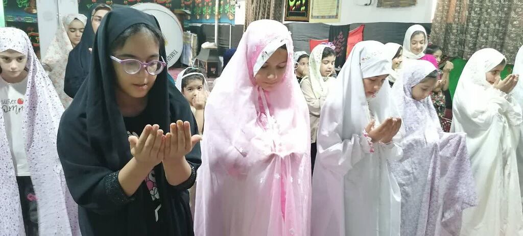 مرکز شماره ۵ کانون کرمانشاه ویژهبرنامه نماز فرشتهها را به مسجد برد