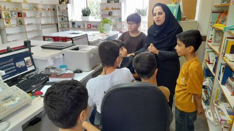 نشست ادبی دو پنجره
