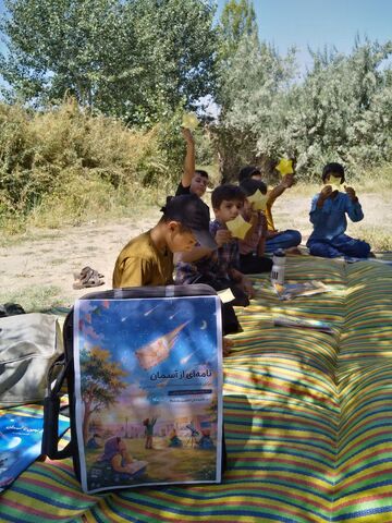 فعالیت های تابستانی کانون پرورش فکری کودکان و نوجوانان استان آذربایجان غربی در بخش های فرهنگی، هنری، ادبی و علمی با شعار «برای ایران؛ می مانیم، می خوانیم، می سازیم»