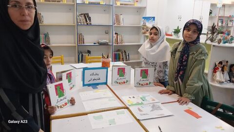 فعالیت باشگاه های کتابخوانی اعضای مراکز کانون پرورش فکری کودکان و نوجوانان استان آذربایجان غربی در فصل تابستان