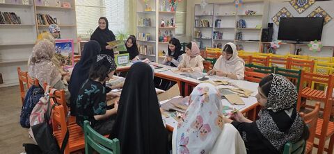فعالیت باشگاه های کتابخوانی اعضای مراکز کانون پرورش فکری کودکان و نوجوانان استان آذربایجان غربی در فصل تابستان