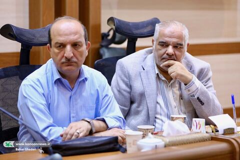 سید حبیب نظاری و بابک نیک طلب در هشتمین نشست انجمن شعر برگ