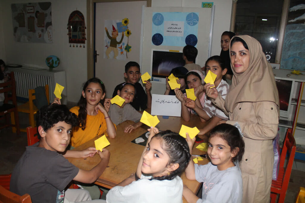 یک سفر کهکشانی در کانون مهاباد