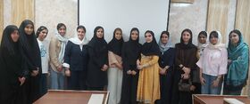 نقدِ نوجوانان کانون هرمزگان از «آسمان به فکر صلح»؛ تصویرگری و ایجاز، کلید ارتباط با نسل نو