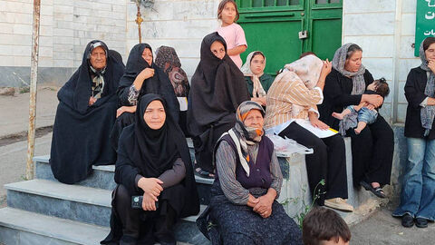 گزارش تصویری | تماشاخانه سیار کانون در قاب استقبال کودکان و خانواده‌های اردبیلی