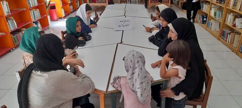کرمانشاه.  دو پنجره