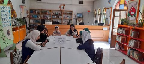 کرمانشاه.  دو پنجره