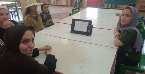کرمانشاه.  دو پنجره