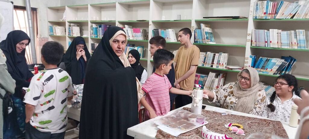سومین بازارچه «تلاش» در کانون پرورش فکری نوشهر برگزار شد