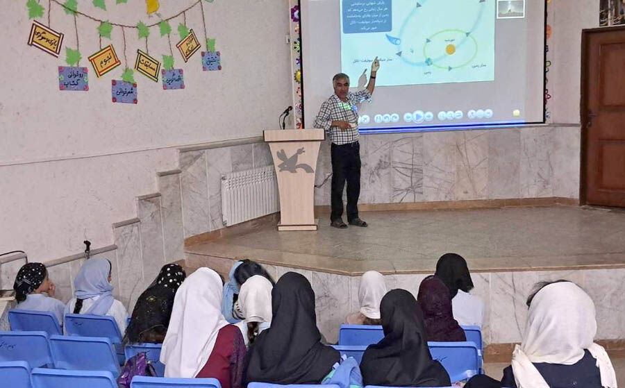 پویش ملی «نامهای از آسمان» در مراکز کانون استان اردبیل به اجرا درآمد