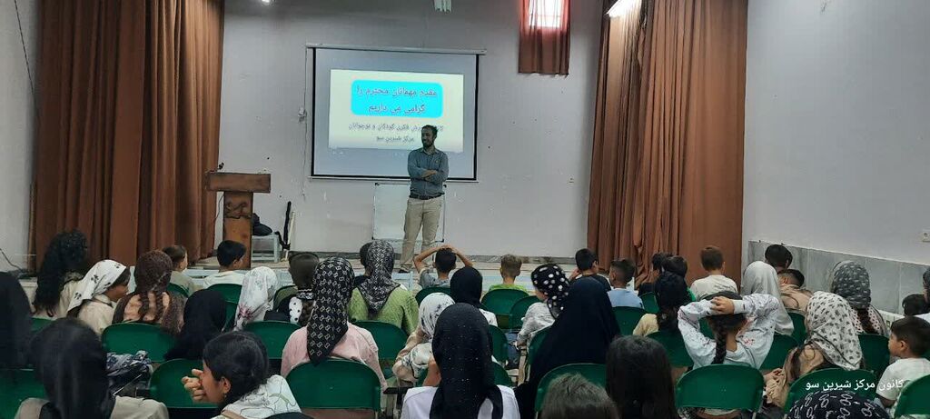 برگزاری ورکشاپ نقالی مرکز شیرین‌سو