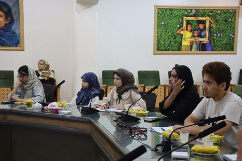 نقد شعر اعضا