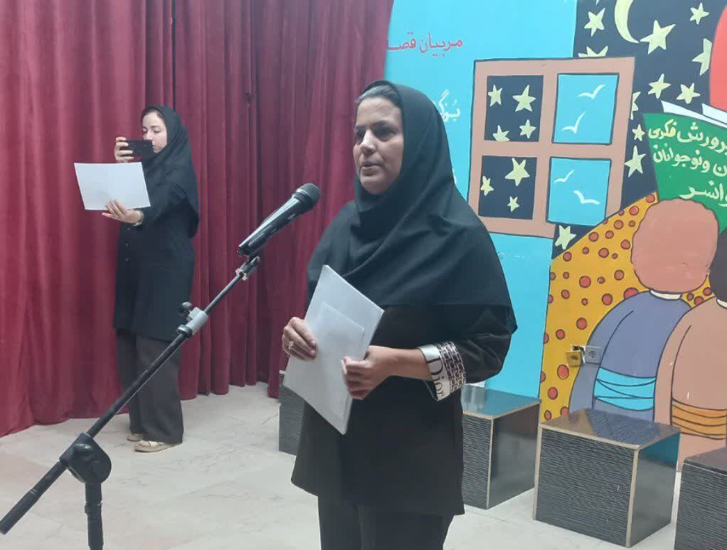 «دوشنبههای قصهگویی» کانون روانسر با حضور کارشناسان بهداشت برگزار شد