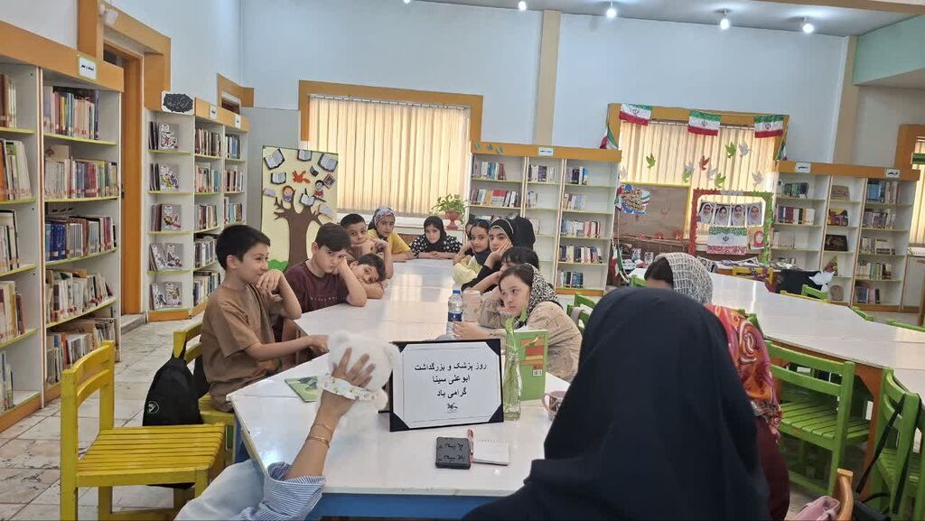  «پله‌پله تا آگاهی»؛ روایت زندگی دو پزشک ایرانی در مرکز ۲ قرچک