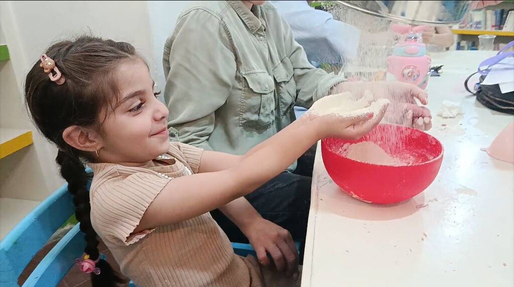 پایان‌بخش کارگاه‌های تابستانی نوباوه در مرکز ۱۵ با «آردبازی»