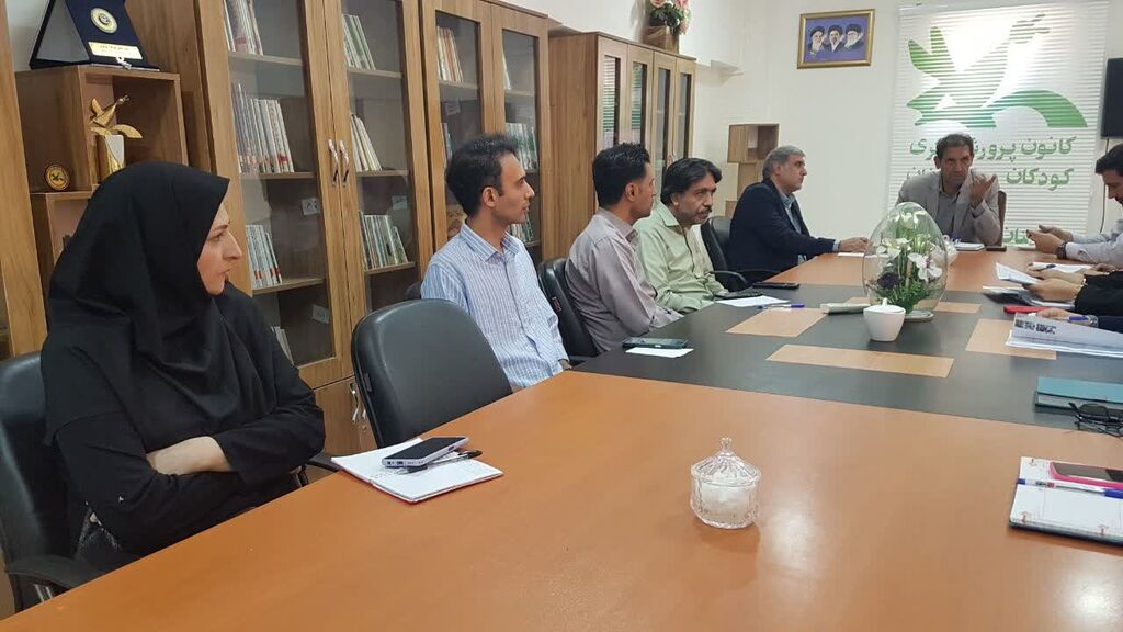 هشتمین نشست شورای فرهنگی کانون کرمانشاه برگزار شد