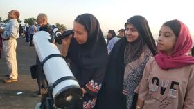 آسمان، کلاس درس کودکان خویی شد