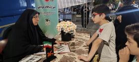 پاسخگویی مدیرکل کانون استان  آذربایجان‌غربی به مطالبات در میز ارتباطات مردمی