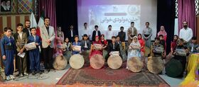 جشن مولودی خوانی میلاد پیامبر اکرم (ص) در کانون کردستان برگزار شد.