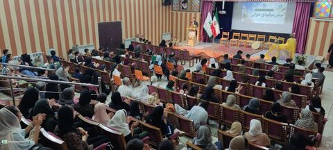 جشن مولودی خوانی میلاد پیامبر اکرم (ص) در کانون کردستان برگزار شد.