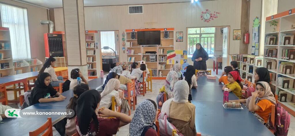 از معرفی کتاب و تجلیل از والدین کارمند تا رقابت‌های شطرنج در کانون شازند