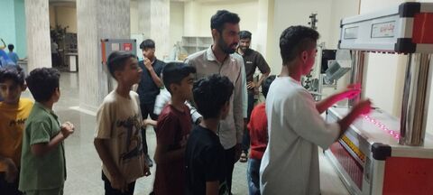 گزارش تصویری /میزبانی مجتمع آفرینش بندرعباس از ۷۰ کودک و نوجوان روستای  «بناب»