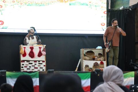 دومین اجرای تماشاخانه سیار کانون پرورش فکری کودکان و نوجوانان در روستای گرجی محله بهشهر