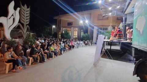 سومین اجرای تماشاخانه سیار کانون پرورش فکری کودکان و نوجوانان در روستای حسین آباد بهشهر