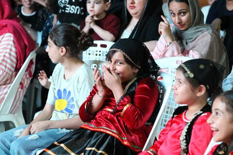 سومین اجرای تماشاخانه سیار کانون پرورش فکری کودکان و نوجوانان در روستای حسین آباد بهشهر