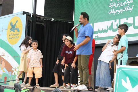 پنجمین اجرای تماشاخانه سیار کانون پرورش فکری کودکان و نوجوانان در روستای کوهی خیل جویبار