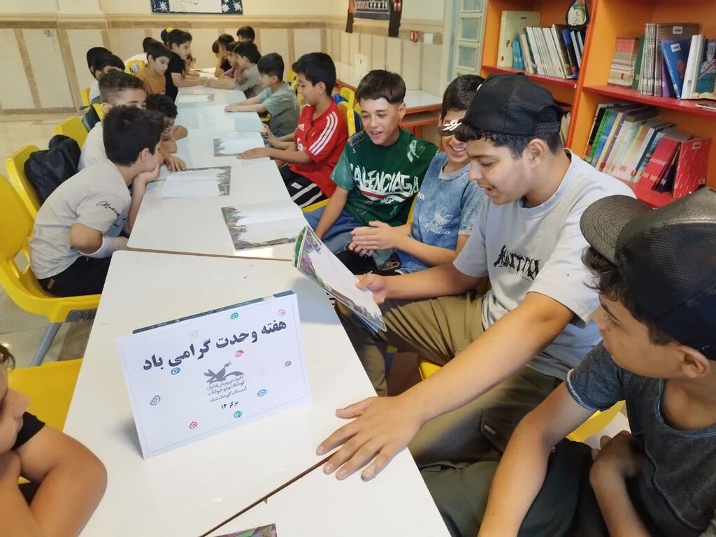 مرکز شماره ۱۳ کانون کرمانشاه میزبان برنامه‌های فرهنگی و هنری هفته وحدت شد