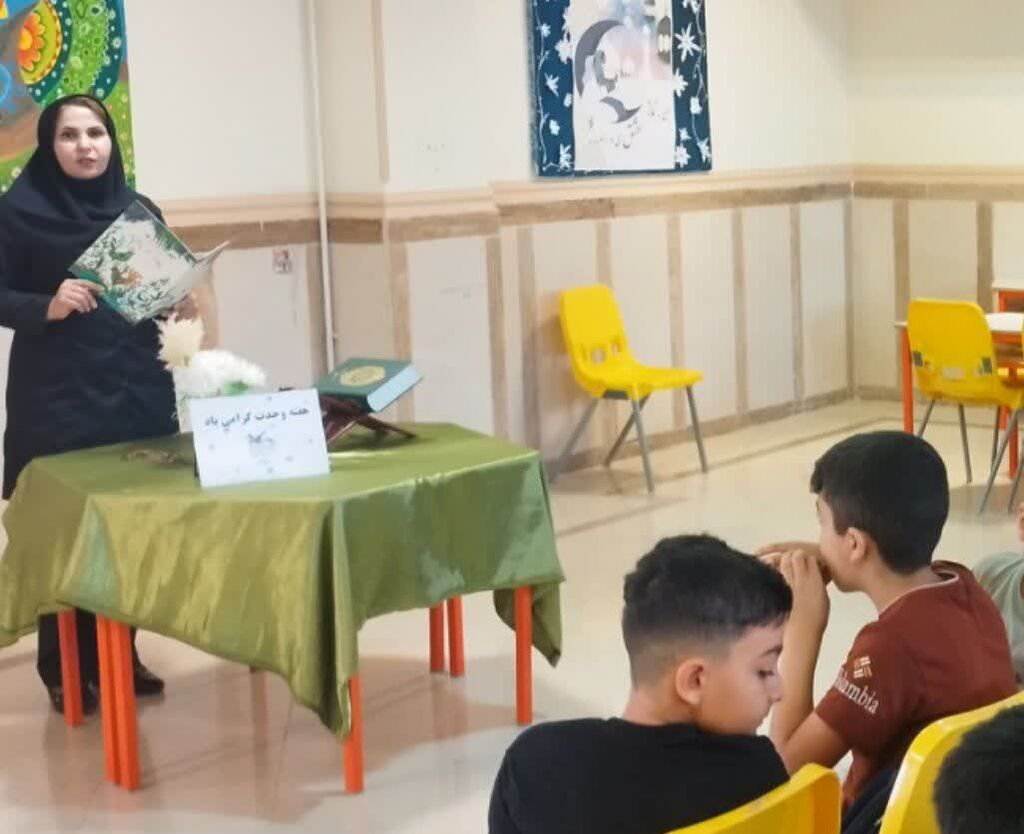 مرکز شماره ۱۳ کانون کرمانشاه میزبان برنامه‌های فرهنگی و هنری هفته وحدت شد