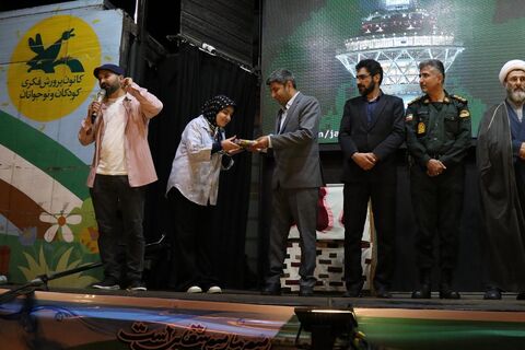 دهمین اجرای تماشاخانه سیار کانون پرورش فکری کودکان و نوجوانان در روستای بندپی شرقی بابل