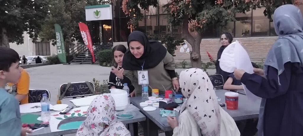برگزاری ورکشاپ نقاشی «کودکان قهرمانان آب» در محمدشهر کرج