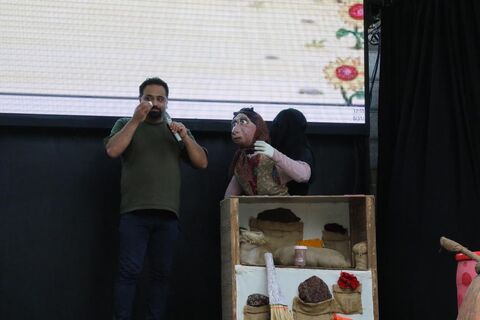 دوازدهمین اجرای تماشاخانه سیار کانون پرورش فکری کودکان و نوجوانان در روستای مرزون آباد بابل