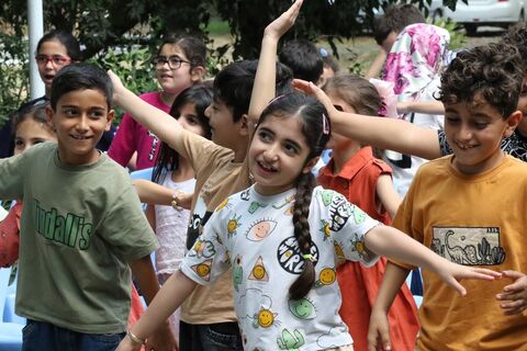 دوازدهمین اجرای تماشاخانه سیار کانون پرورش فکری کودکان و نوجوانان در روستای مرزون آباد بابل