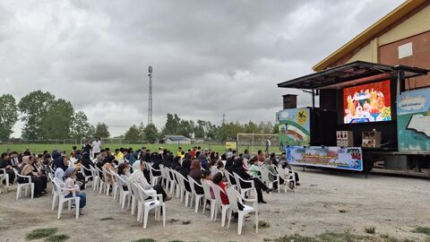 شانزدهمین اجرای تماشاخانه سیار کانون پرورش فکری کودکان و نوجوانان در روستای آزادمون محمودآباد